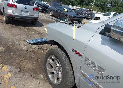 2016 Ram 1500 Laramie из США, поврежденный, VIN 1C6RR7NM7GS234708